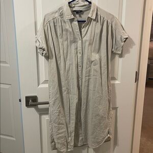Well Worn Linen Blend Tan Button Down Dress with Pockets  NWOT